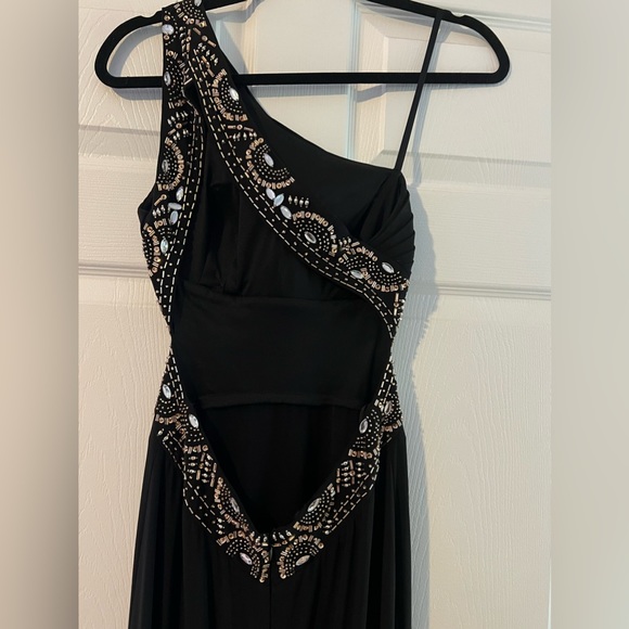 Black backless prom dress with sequence - Picture 4 of 7